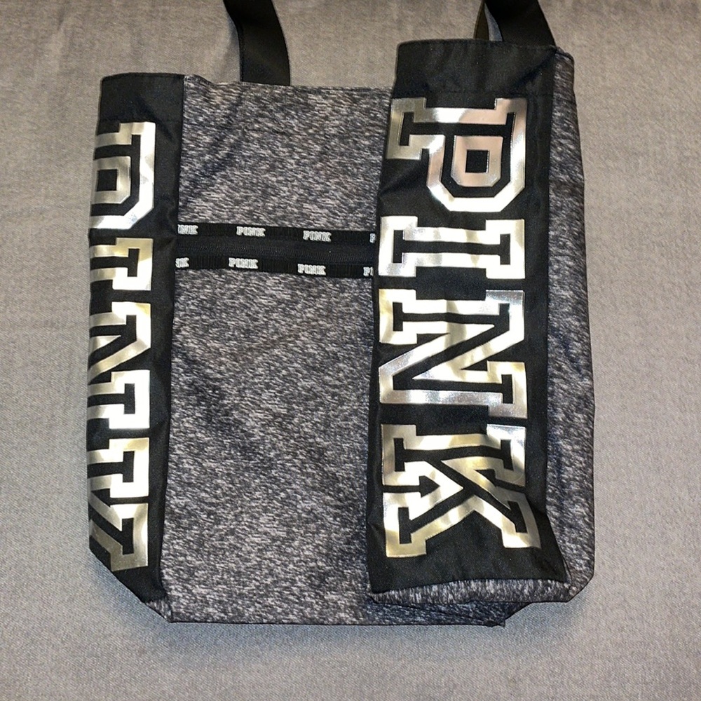 NWT.  Victoria’s Secret Pink Bling Foil Logo Tote Bag + Make-up case. - Picture 2 of 10